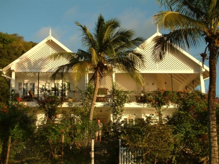 Une charmante maison d'hôtes: bâtiment principal