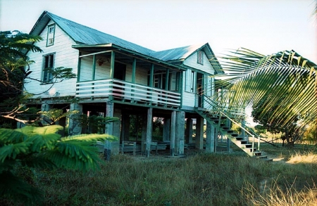 Dadanawa Ranch: Bâtiment avec chambres d'hôtes