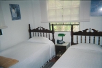 Chambre avec 2 lits au rez-de-chaussée