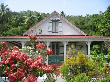 Maison de maître colonial dans une plantation privée: La maison de maître