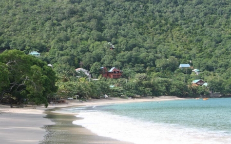 L'hôtel vue de la plage