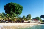La plage à côté de l'hôtel