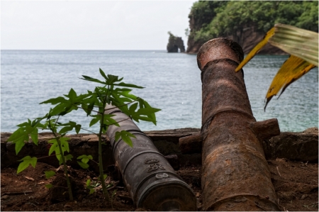 Hollywood-Piraten in St. Vincent: Die Walilabou Bay, Schauplatz von Port Royal in Fluch der Karibik